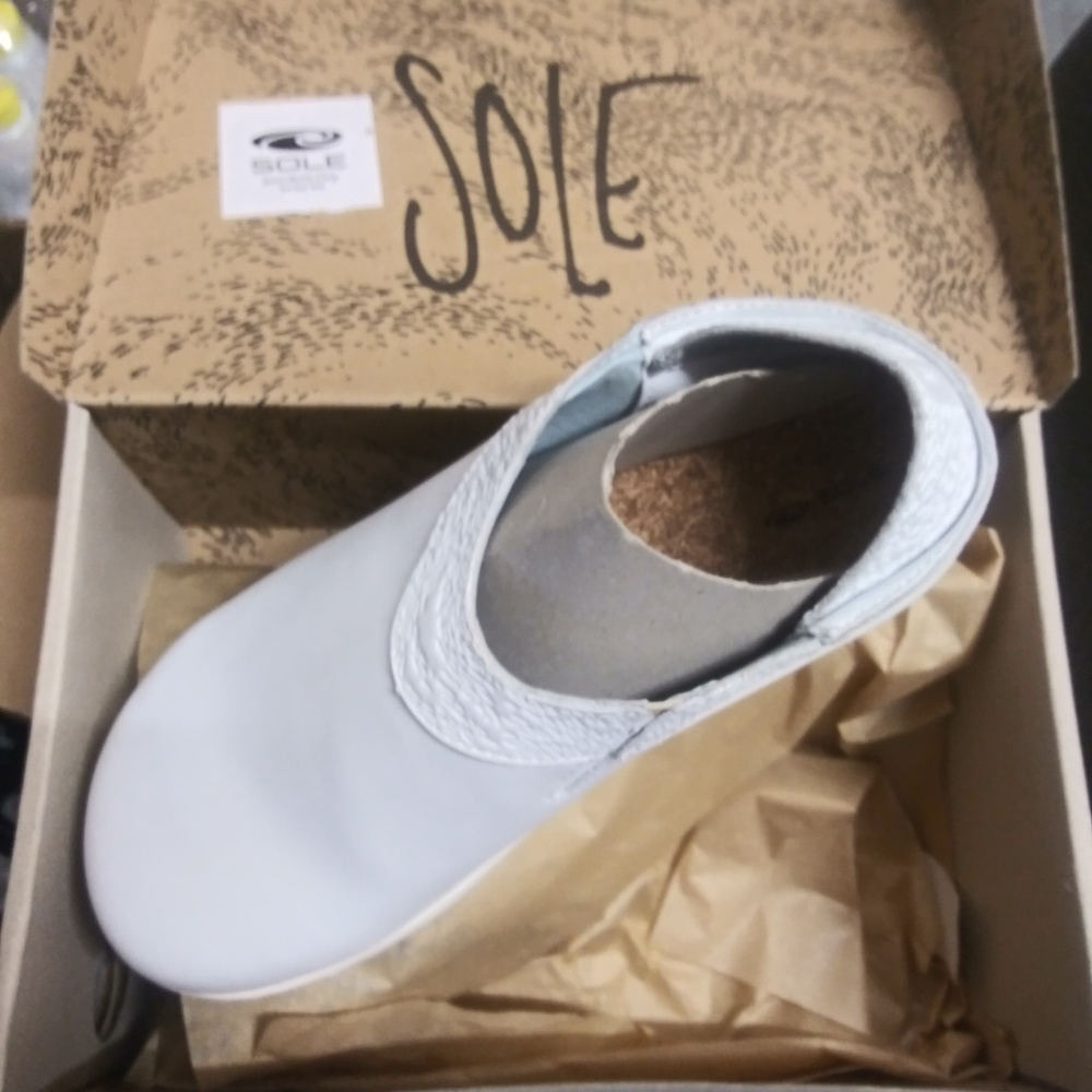 SOLE Women's Steady